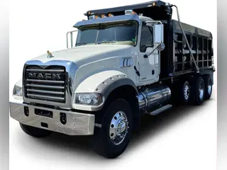 2023 Mack Granite 64FT