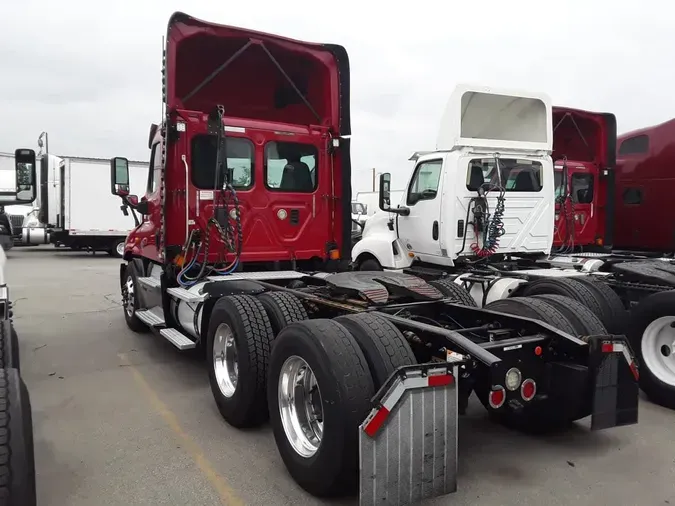2017 FREIGHTLINER/MERCEDES CASCADIA 125