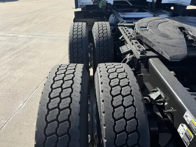 2021 Peterbilt 57991c72049e74e51bd793b96f64e731c0f