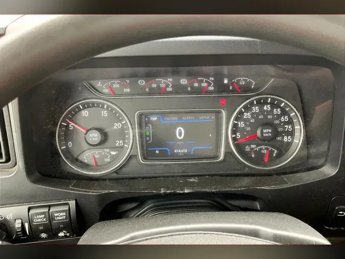 2020 INT LT625 6x4