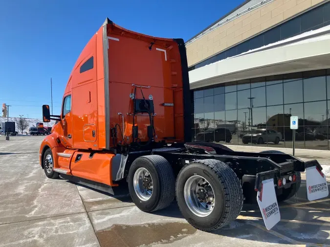 2020 Kenworth T680