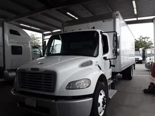 2017 FREIGHTLINER M2 106
