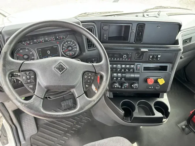 2021 International LT625