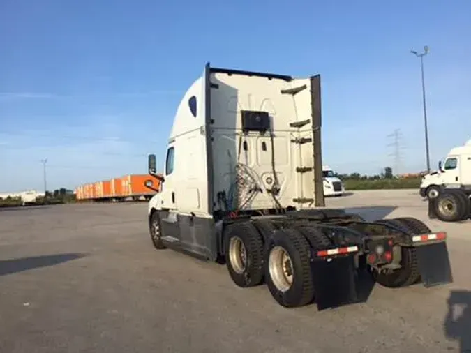 2020 Freightliner Cascadia