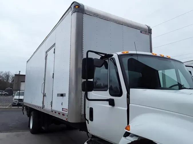 2018 NAVISTAR INTERNATIONAL 4300