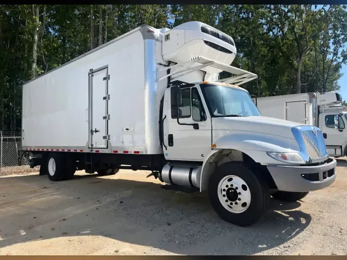 2019 NAVISTAR INTERNATIONAL 4300