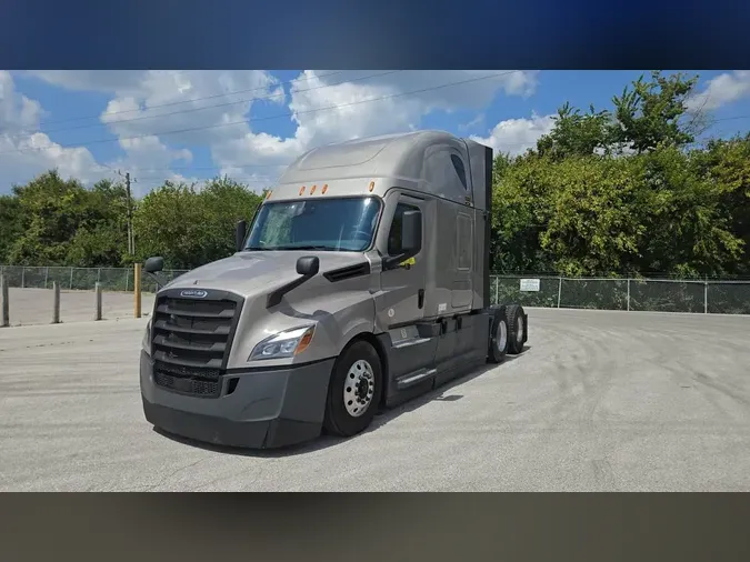 2023 Freightliner Cascadia