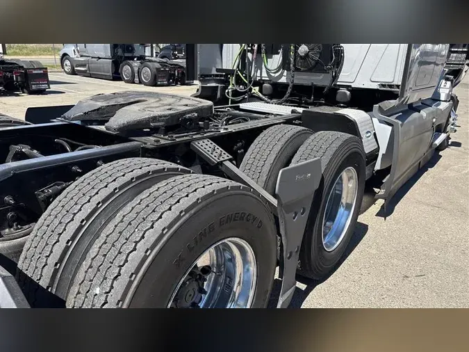 2022 INTERNATIONAL LT