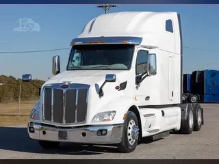 2021 PETERBILT 579