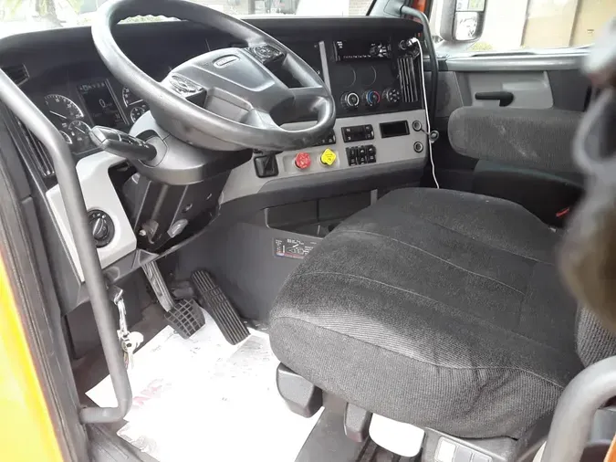 2019 FREIGHTLINER NEW CASCADIA PX12664