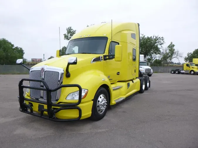 2021 Kenworth T680