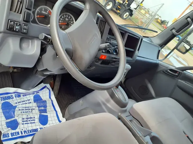 2018 ISUZU NPR HD