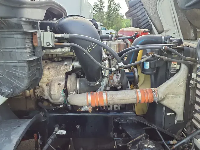 2019 FREIGHTLINER CASCADIA 12591fe05b68e47f0e2d8a757fe5f7db9d5