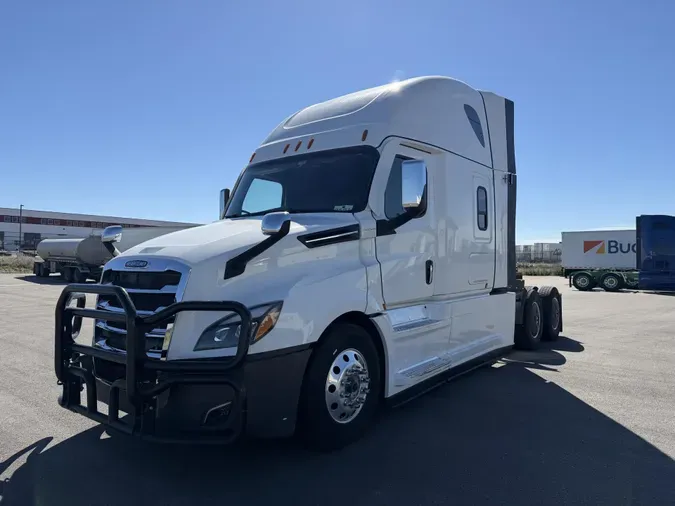 2023 Freightliner Cascadia