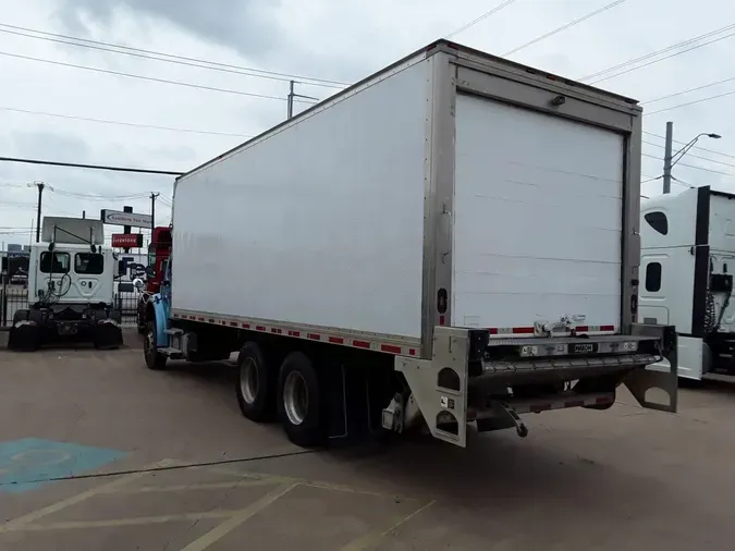 2019 FREIGHTLINER/MERCEDES M2 106