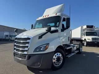 2020 Freightliner Cascadia