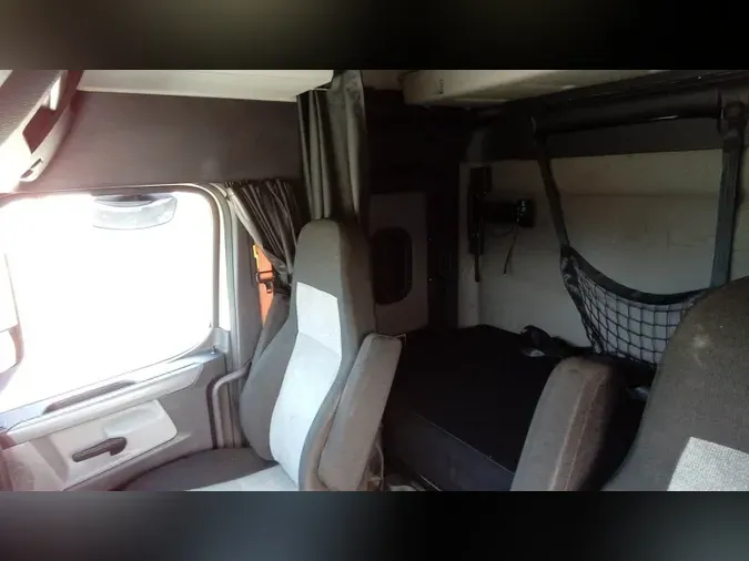 2021 Freightliner Cascadia 12692075cb06a961abd17a9804d58ac628d