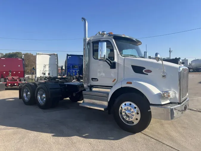 2020 Peterbilt 567