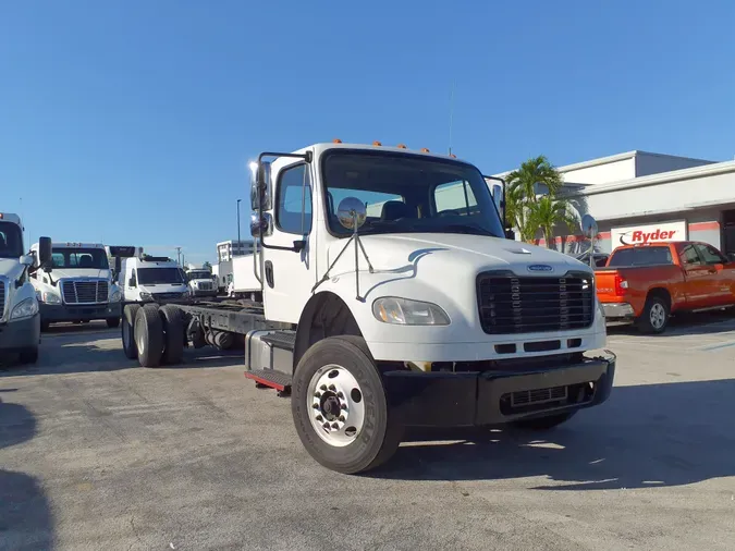 2019 FREIGHTLINER/MERCEDES M2 106