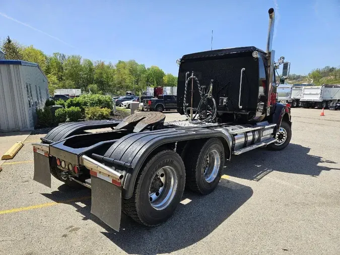 2012 WESTERN STAR 4900