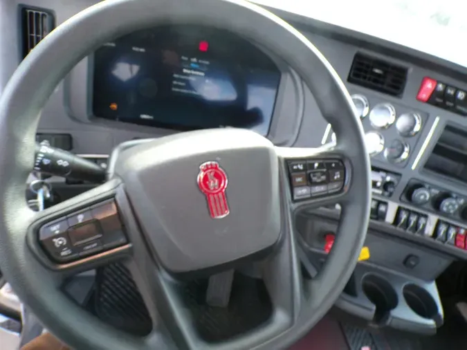 2026 Kenworth T880920f4125506790e74cb81e331cd4441b