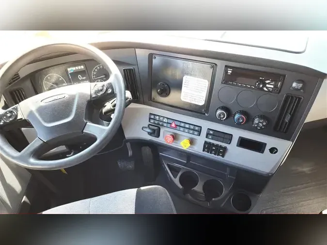 2020 FREIGHTLINER CA126