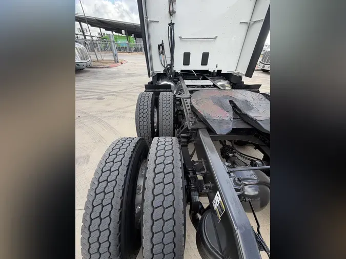 2022 Peterbilt 579