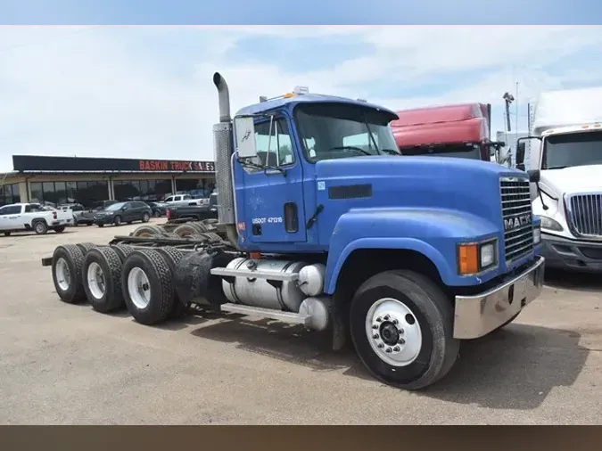 2001 MACK CH613921368b9ccd99861b1da8773183ab63e