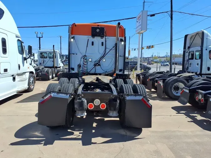 2020 FREIGHTLINER/MERCEDES CASCADIA 1259214db70fe9599c246ff8a5d014f5a9a
