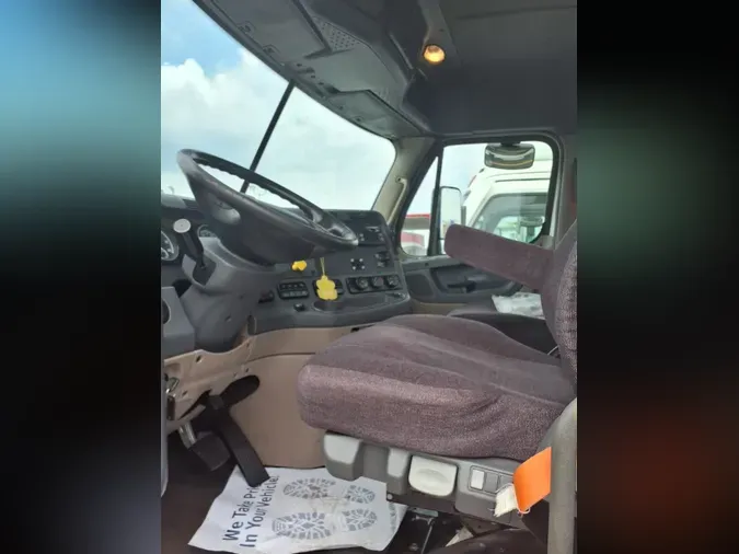 2018 FREIGHTLINER CASCADIA 125
