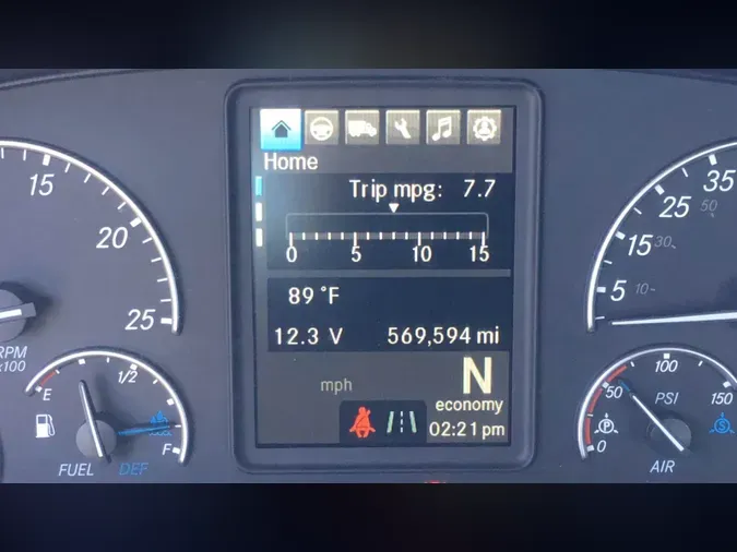 2020 Freightliner Cascadia 126
