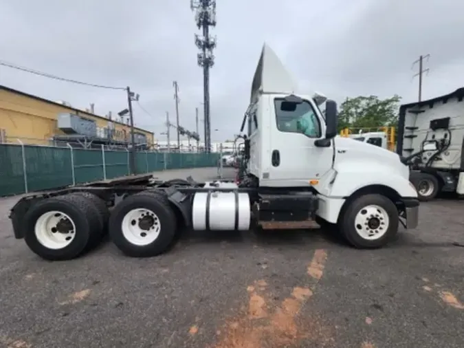 2019 NAVISTAR INTERNATIONAL LT625 DAYCAB T/A