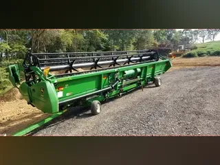 2004 John Deere 630F