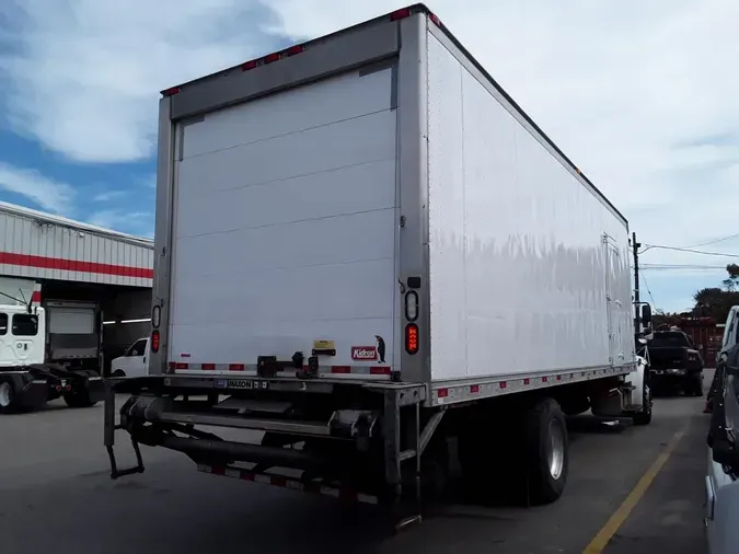 2018 FREIGHTLINER/MERCEDES M2 106