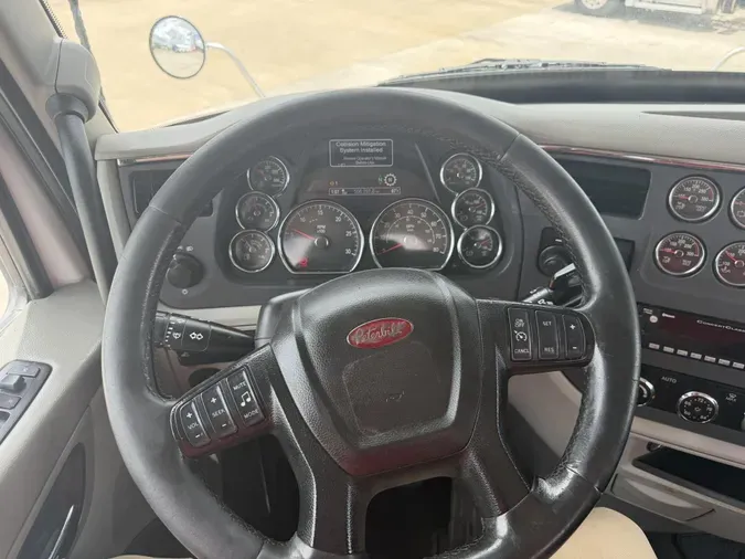2021 Peterbilt 579922888ef5d676a8db00799ada06ac1ca