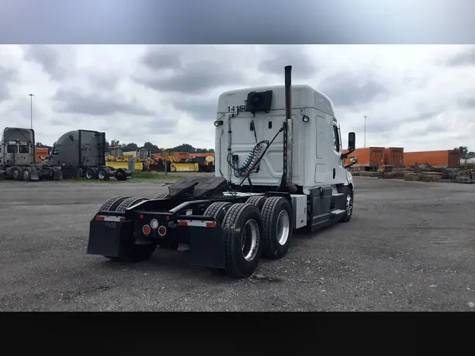 2022 Freightliner Cascadia 12692289fd7ce964d2febc61a5c1dd8b28e