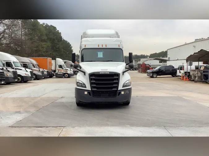 2020 Freightliner Cascadia