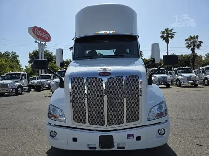 2021 PETERBILT 579