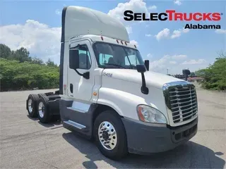 2017 FREIGHTLINER CASCADIA 125