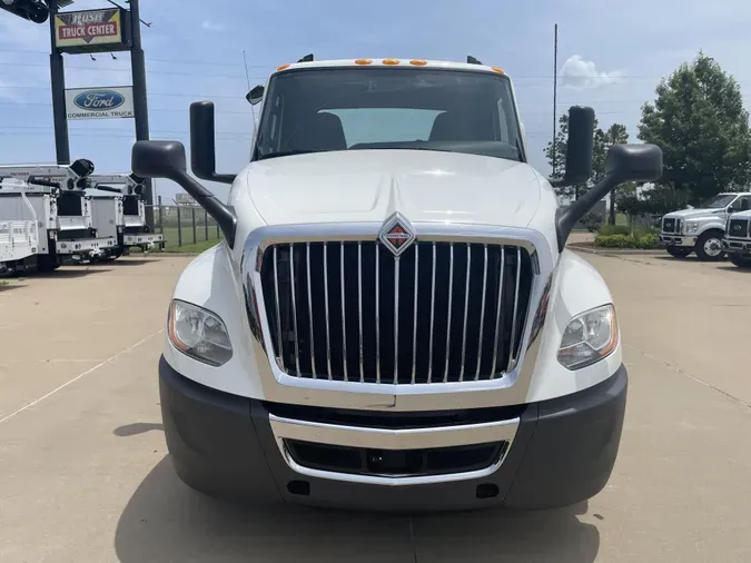 2019 International LT625