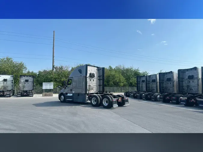 2022 Freightliner Cascadia 12692369d55ba5aee48e08e0c5c2c13a419