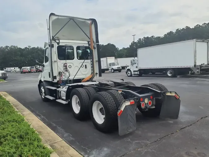 2019 FREIGHTLINER/MERCEDES NEW CASCADIA 116