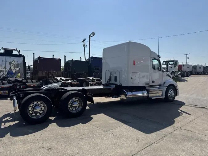 2023 Peterbilt 579
