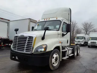 2019 FREIGHTLINER/MERCEDES CASCADIA 125