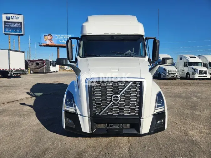 2021 VOLVO VNL64T760