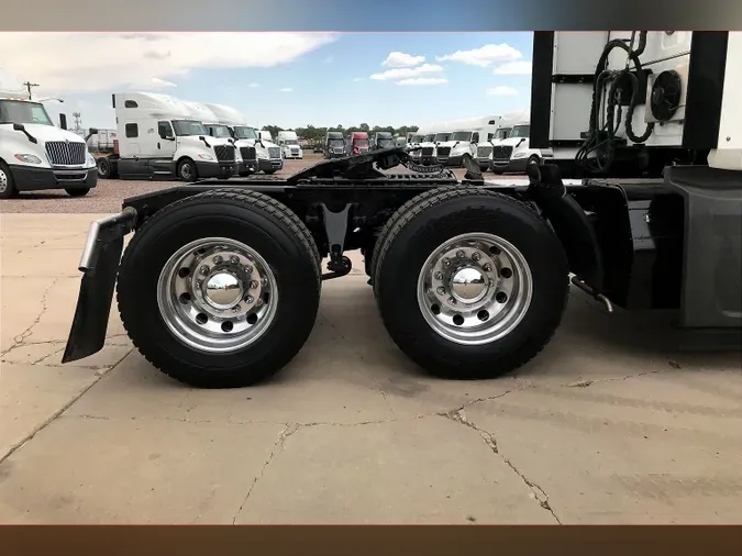 2021 INT LT625 6x4