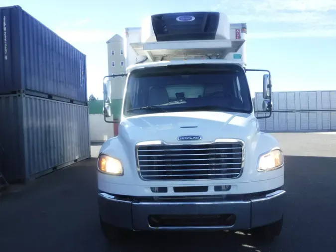 2017 FREIGHTLINER/MERCEDES M2 106