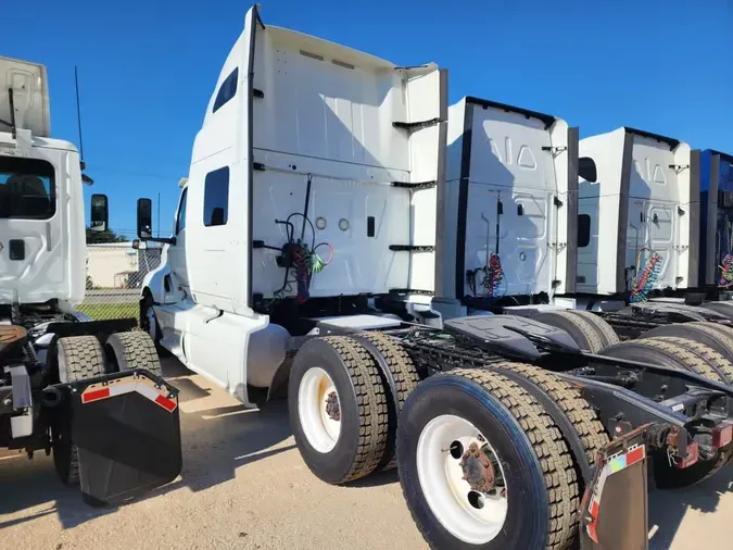 2019 NAVISTAR INTERNATIONAL LT625 SLPR CAB
