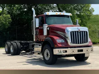2025 INT HX520 6X4