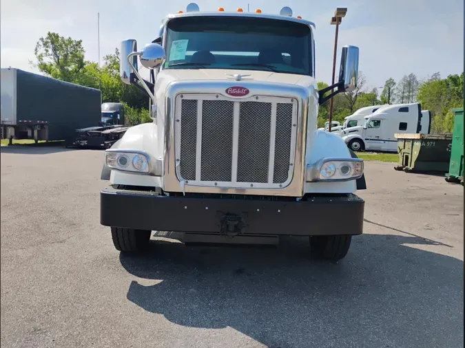 2019 Peterbilt 567